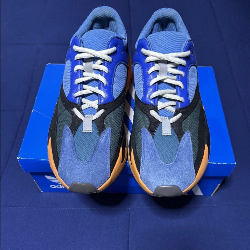 Adidas Yeezy Boost 700 Bright Blue 2021 Size 11